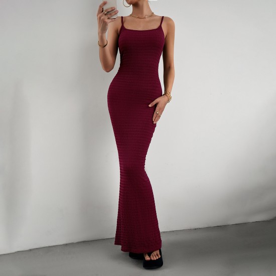 Di Yun designs the 2023 autumn/winter Kardashian ins sexy body-hugging and slimming knitted halter dress for European and American women
