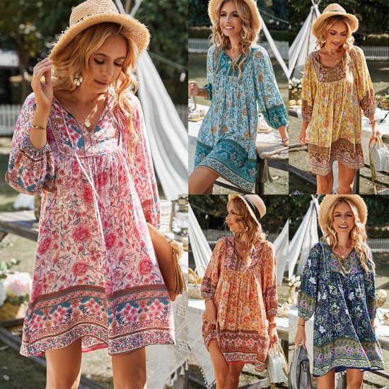 Self-shot Amazon European and American casual vacation style dress 2025 Summer independent station printed V-neck women's clothing Self-shot Amazon European and American casual vacation style dress 2025 Summer independent station printed V-neck women's clothing
